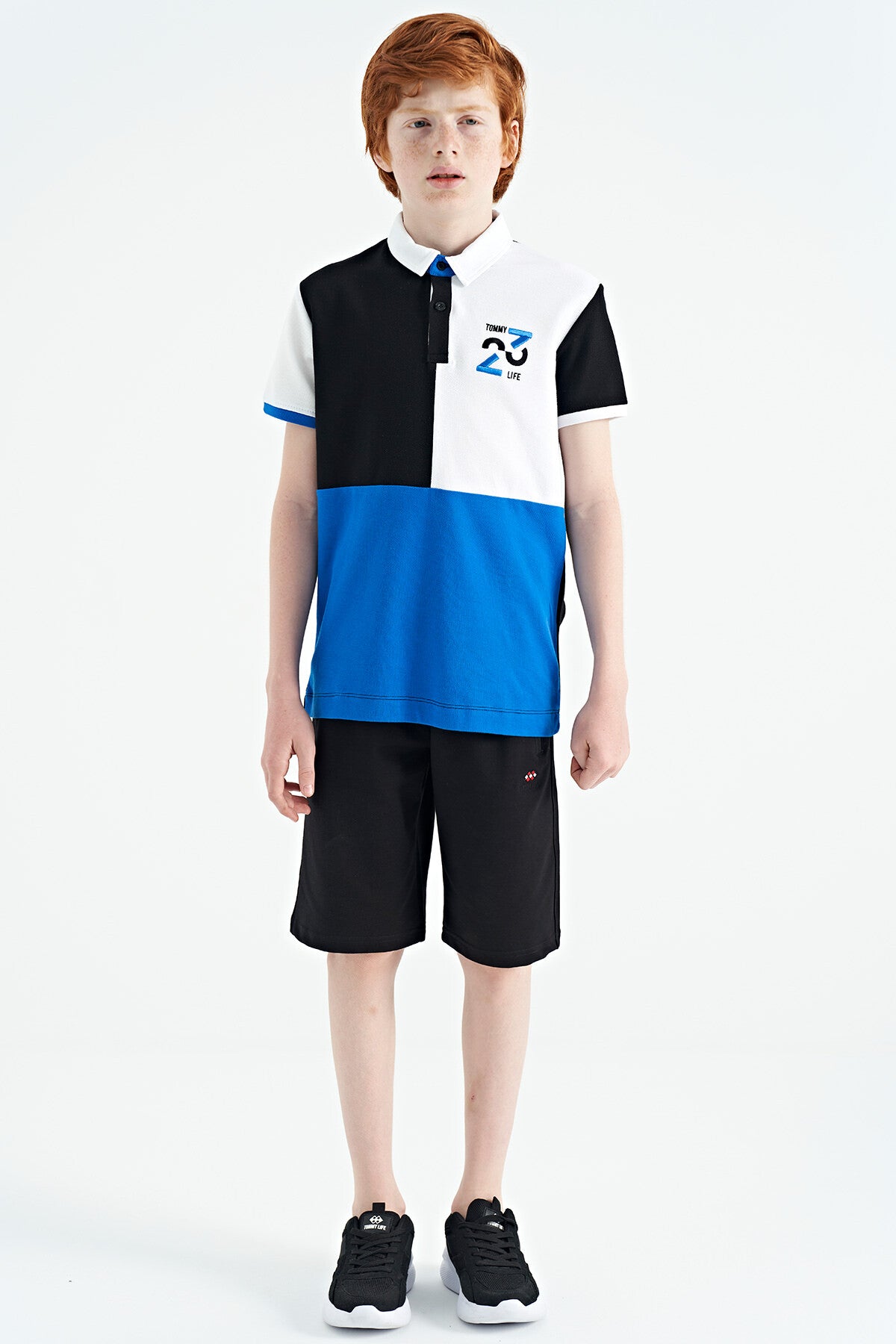 Black Color Block Embroidered Detailed Standard Pattern Polo Collar Boys T-Shirt - 11108