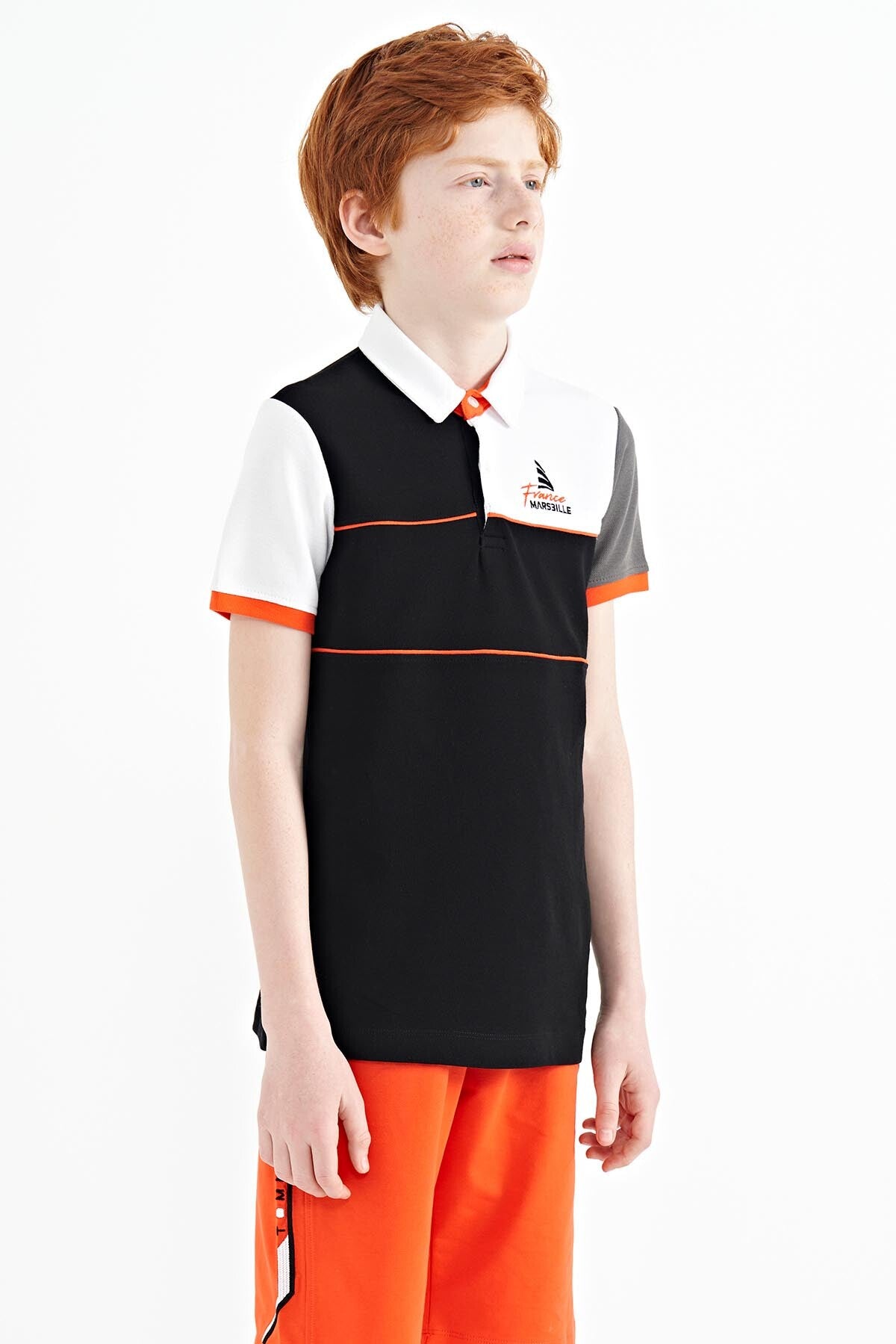 Black Color Block Embroidered Letter Detailed Standard Pattern Polo Collar Boys' T-Shirt - 11109