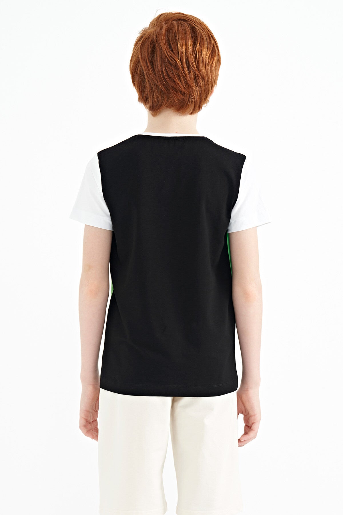 Black Color Block O Collar Print Detailed Standard Fit Boys T-Shirt - 11135