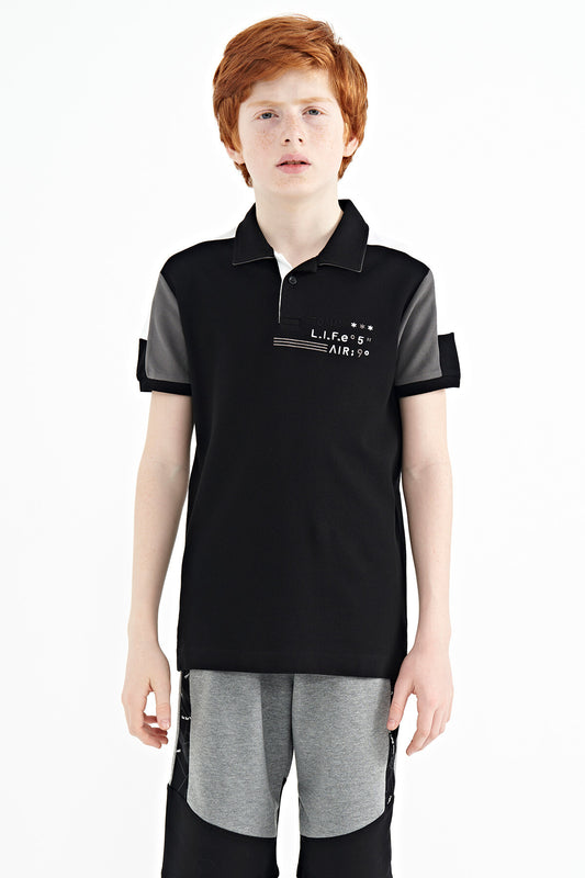 Black Color Blocked Shoulder Trim Detailed Standard Pattern Boys T-Shirt - 11155