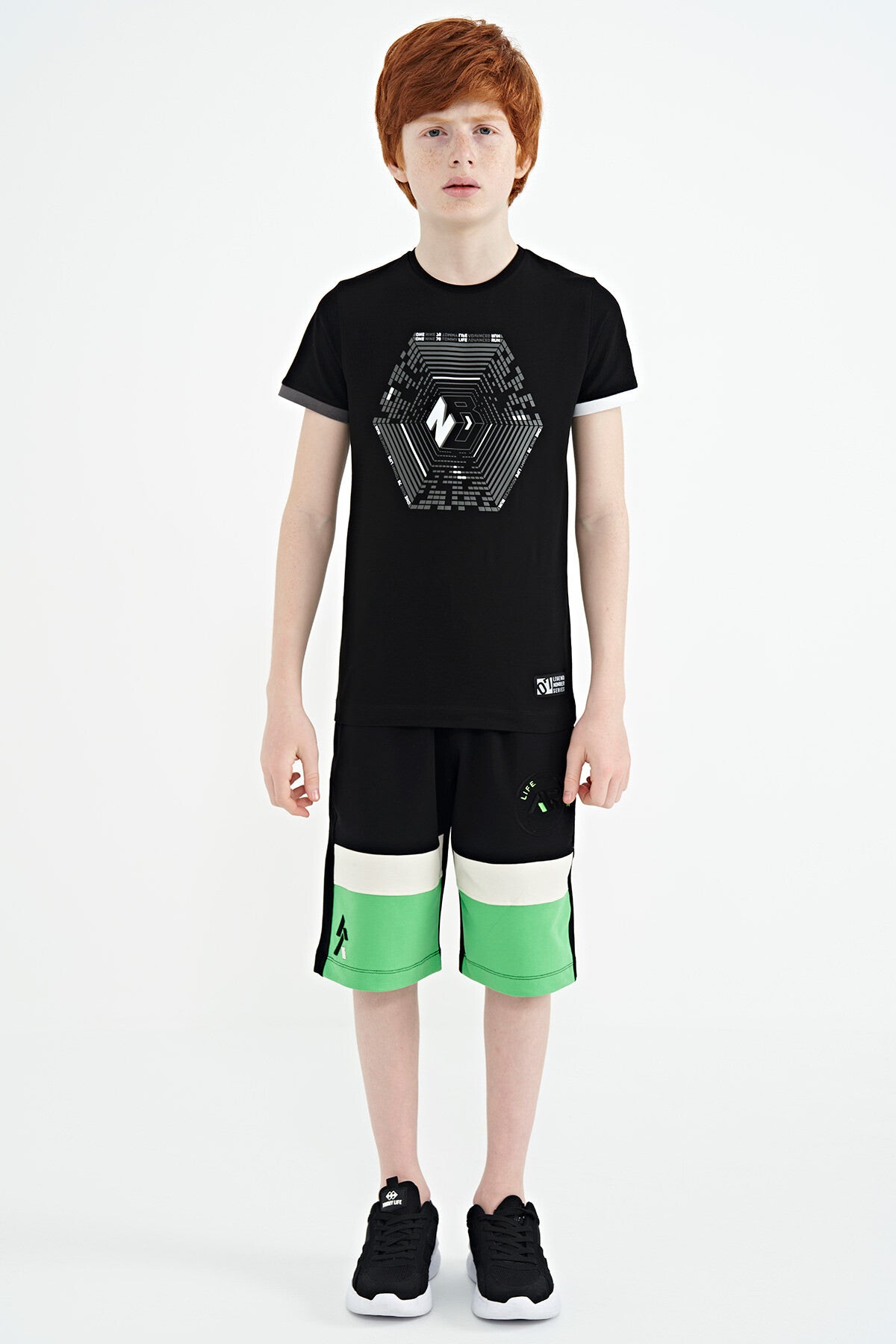 Black Color Printed Laced Embroidery Detailed Standard Pattern Boys Shorts - 11129