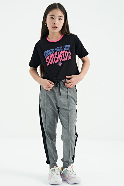 Black Color Print O Collar Oversize Short Sleeve Girl's T-Shirt - 75111