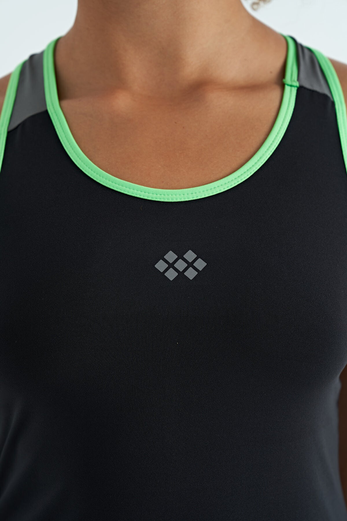 Black Back Detailed Printed Standard Cut Women's Singlet - 97269