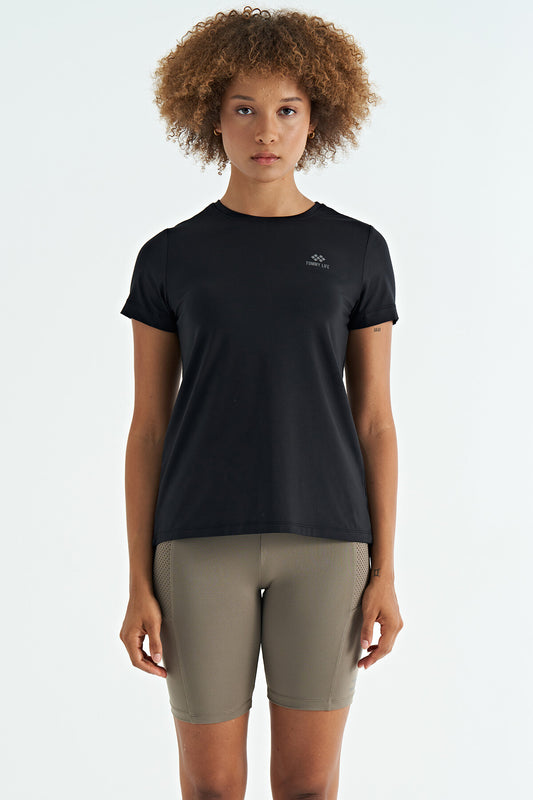 Black Back Slit Detailed O Collar Short Sleeve Standard Fit Women's T-Shirt - 97267