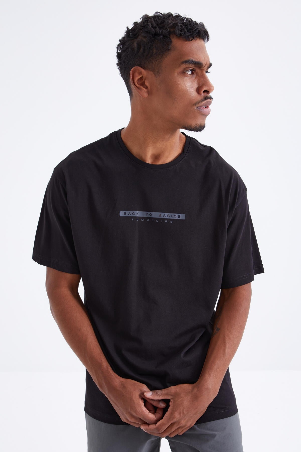 Black Back Print O Collar Men's Oversize T-Shirt - 88100
