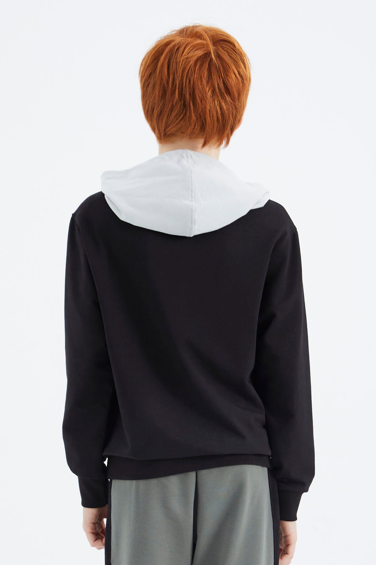 Black Standard Mold Boys' Sweatshirt - 11179