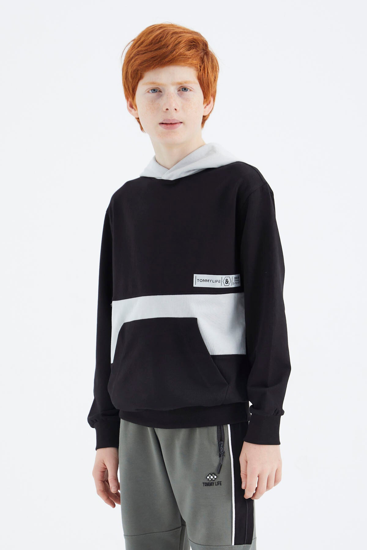 Black Standard Mold Boys' Sweatshirt - 11179