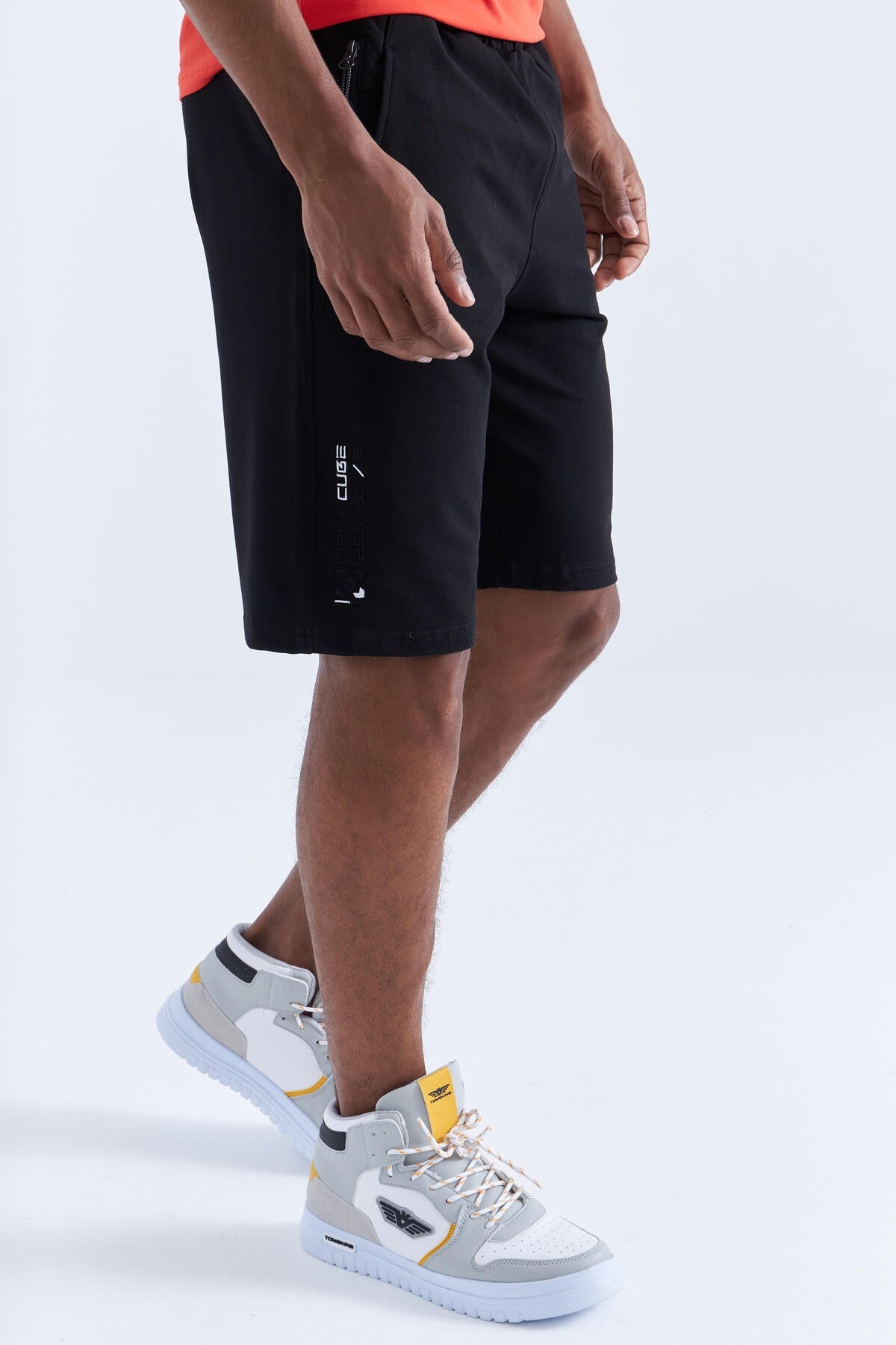 Black Single Zipper Pocket Detailed Laced Standard Fit Men's Shorts - 81202