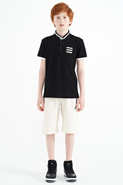 Black Collar Color Block Print Detailed Standard Cut Boys T-Shirt - 11111