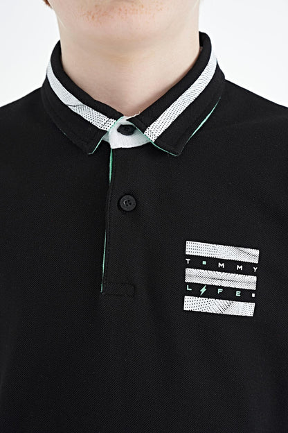 Black Collar Color Block Print Detailed Standard Cut Boys T-Shirt - 11111