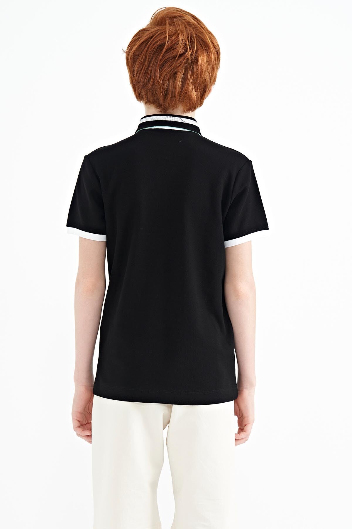Black Collar Color Block Print Detailed Standard Cut Boys T-Shirt - 11111