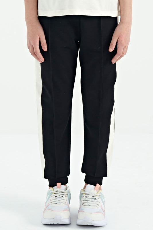 Black Side Striped Hidden Zipper Pocket Detailed Jogger Girls Tracksuit Bottom - 75122