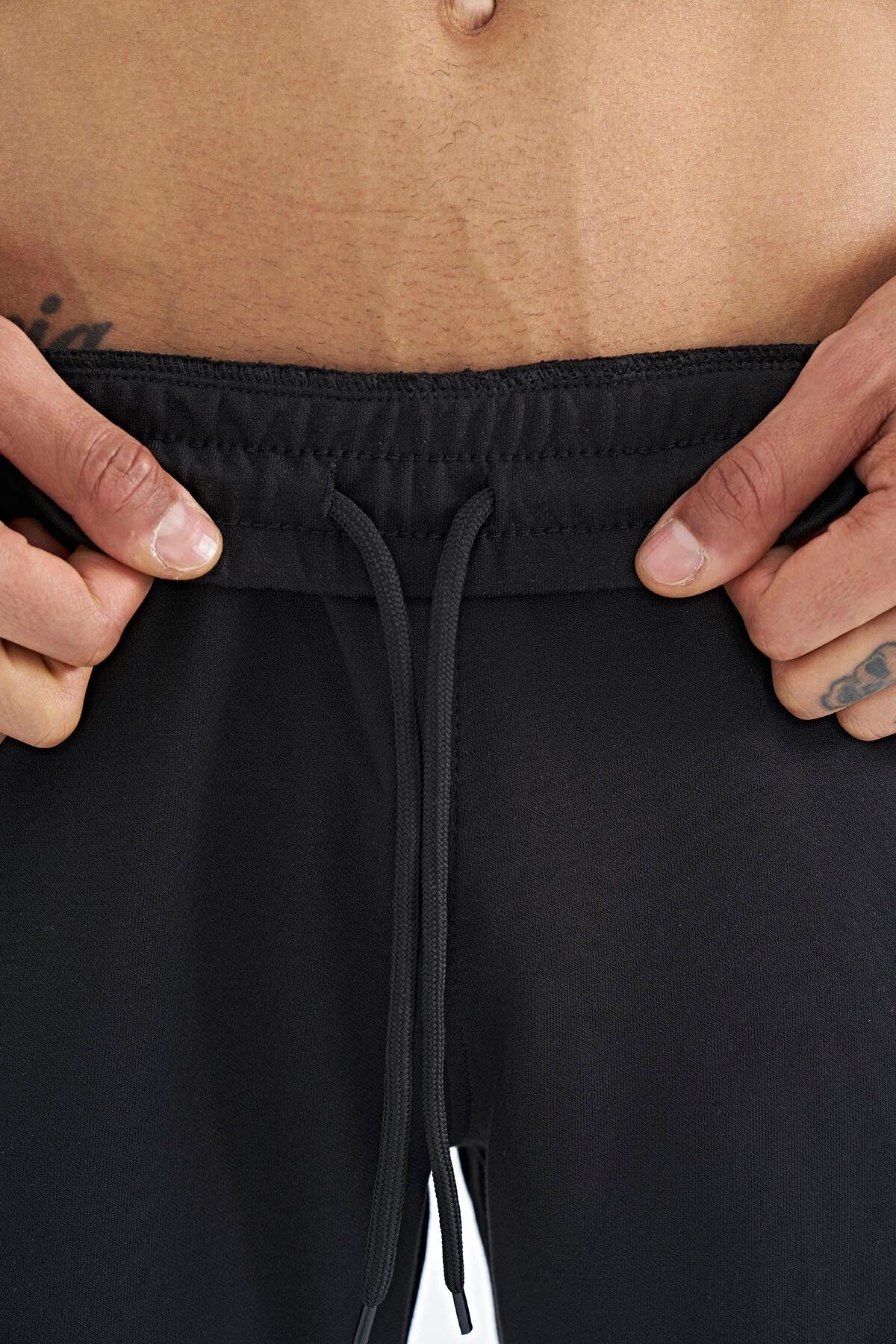 Alfred Black Standard Fit Men's Shorts - 81244