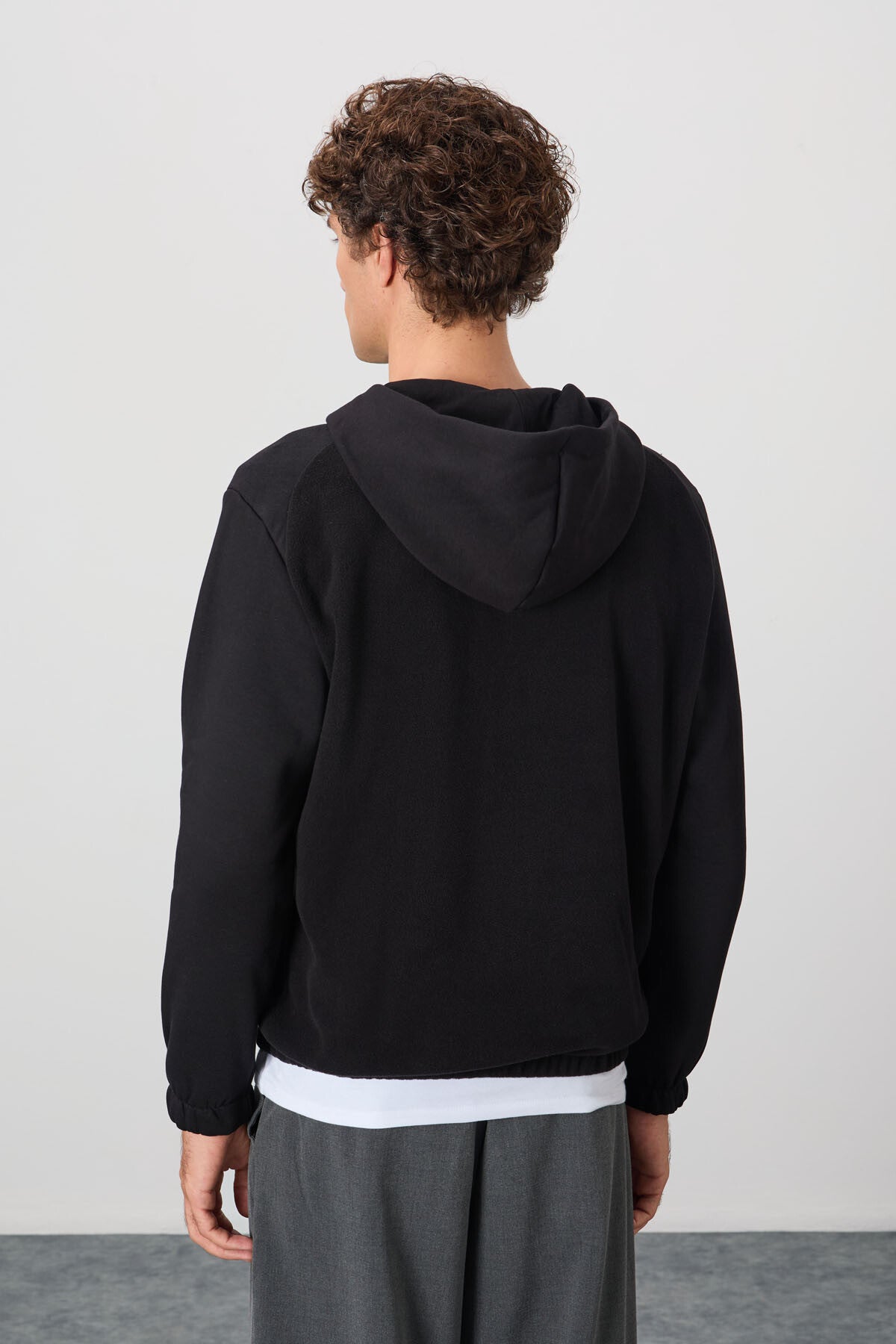 Ruby Black Standard Fit Polar Men's Sweatshirt - 88300