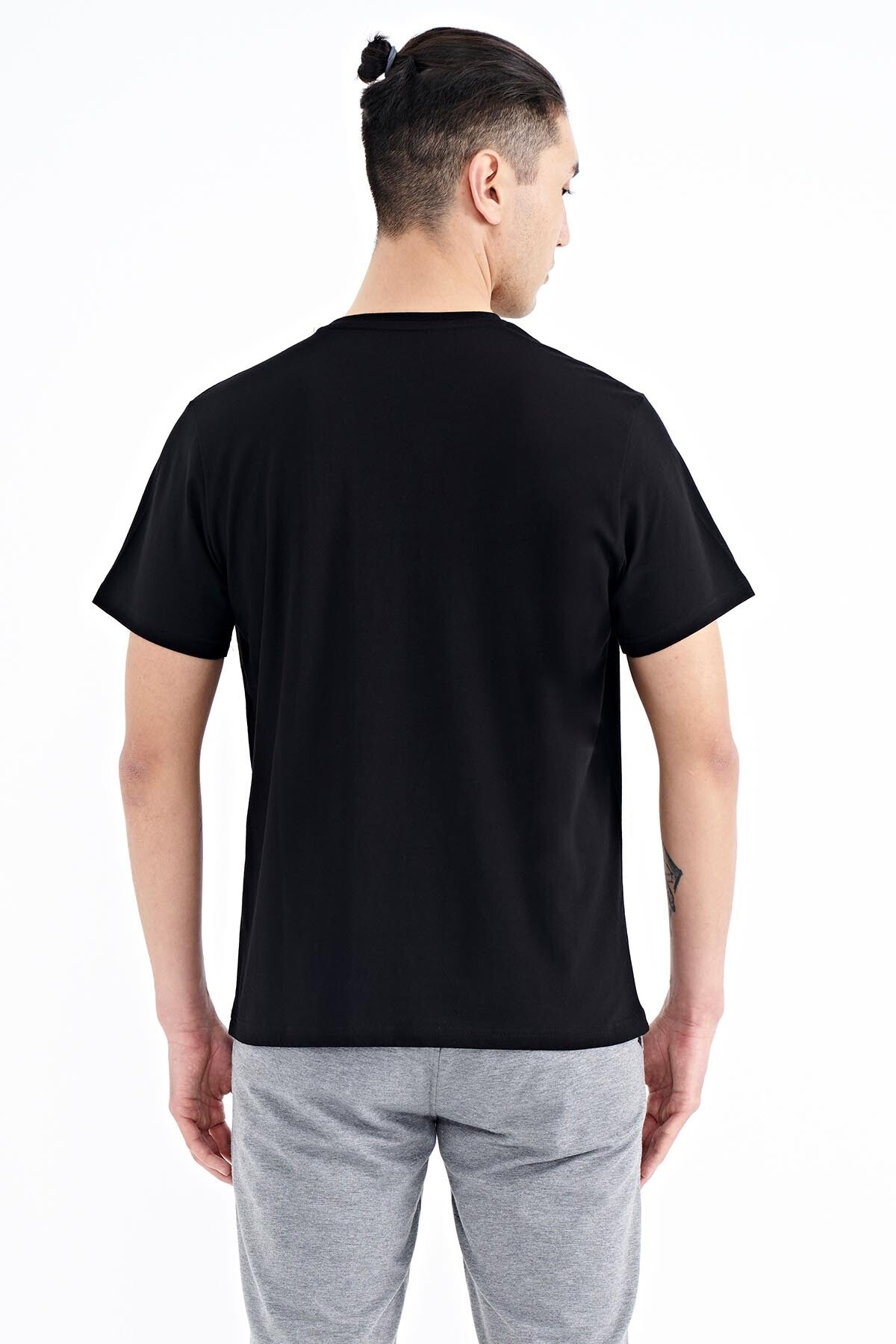 Black Print O Collar Standard Fit Men's T-shirt - 88201