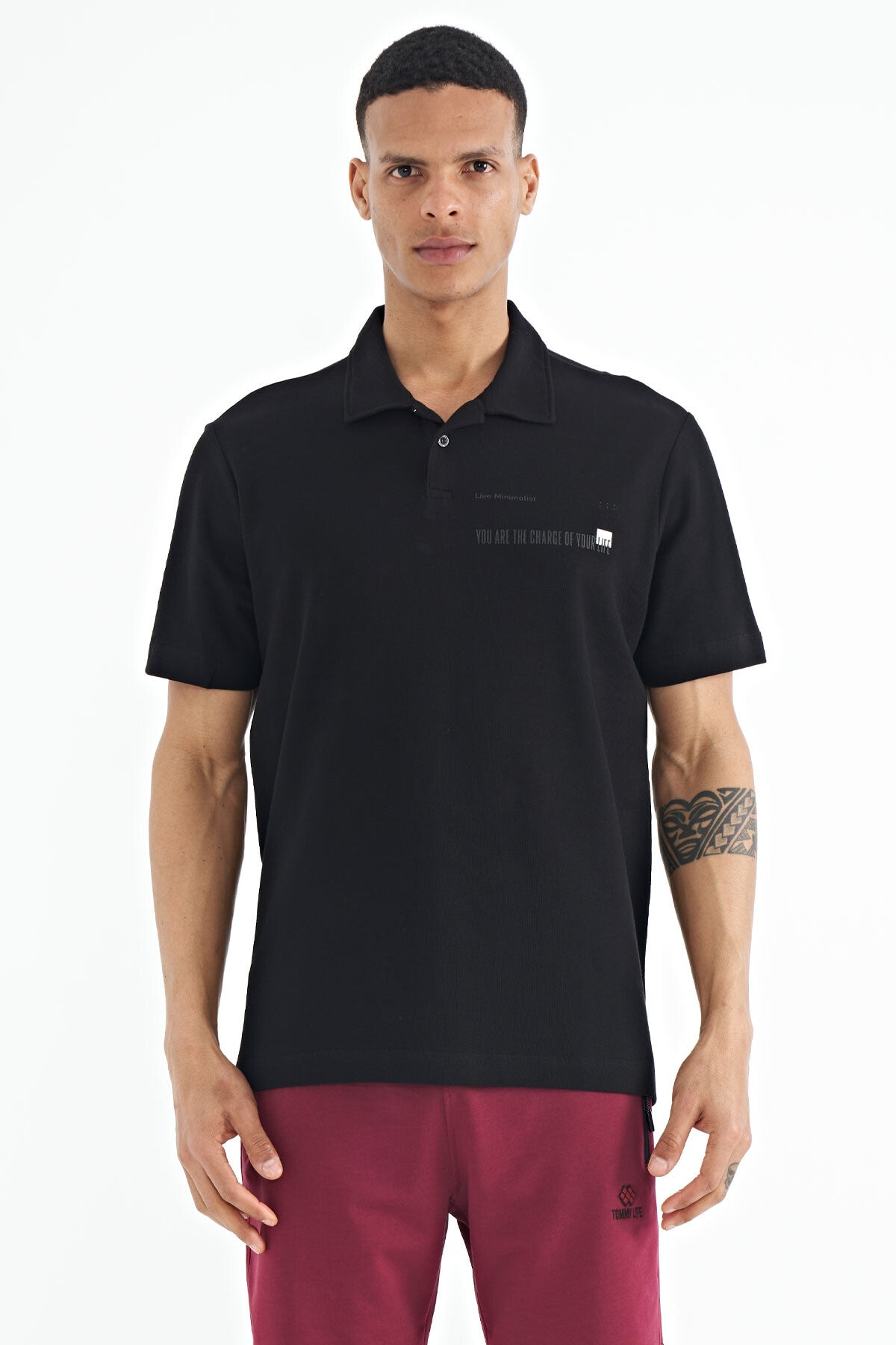 Black Print Standard Fit Polo Collar Men's T-shirt - 88236