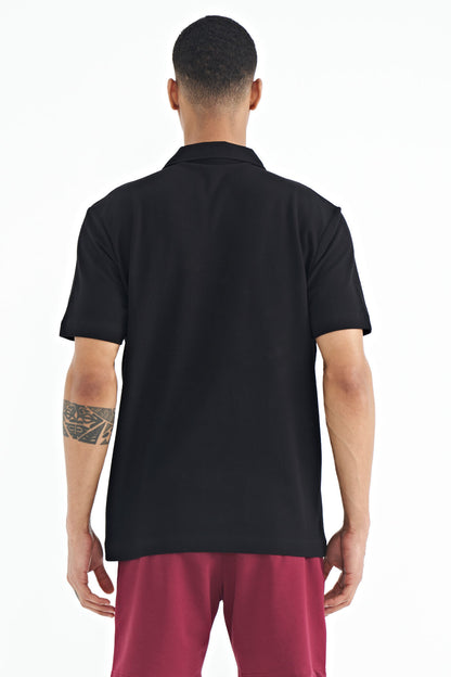 Black Print Standard Fit Polo Collar Men's T-shirt - 88236