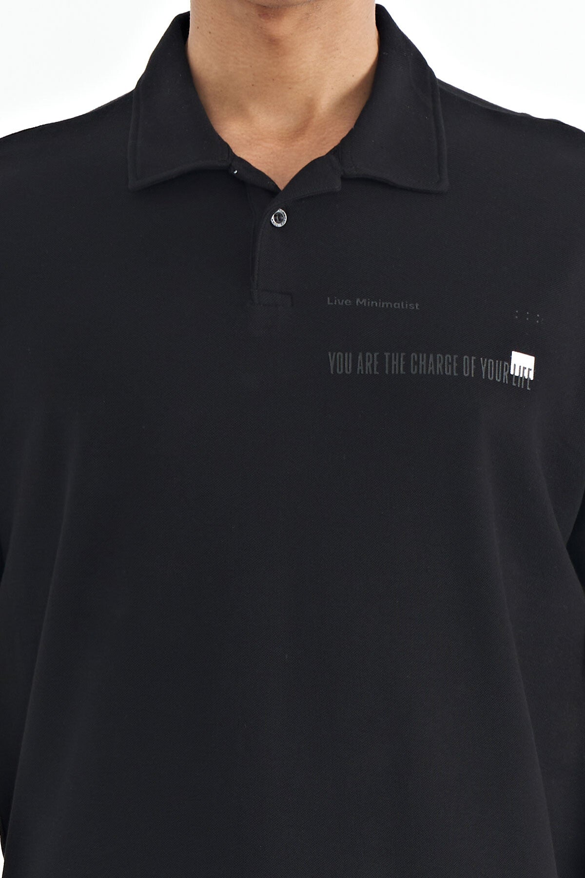 Black Print Standard Fit Polo Collar Men's T-shirt - 88236