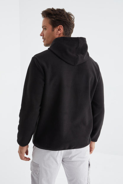 Black Embroidered Kangaroo Pocket Hooded Regular Fit Men's Fleece Sweatshirt - 88156