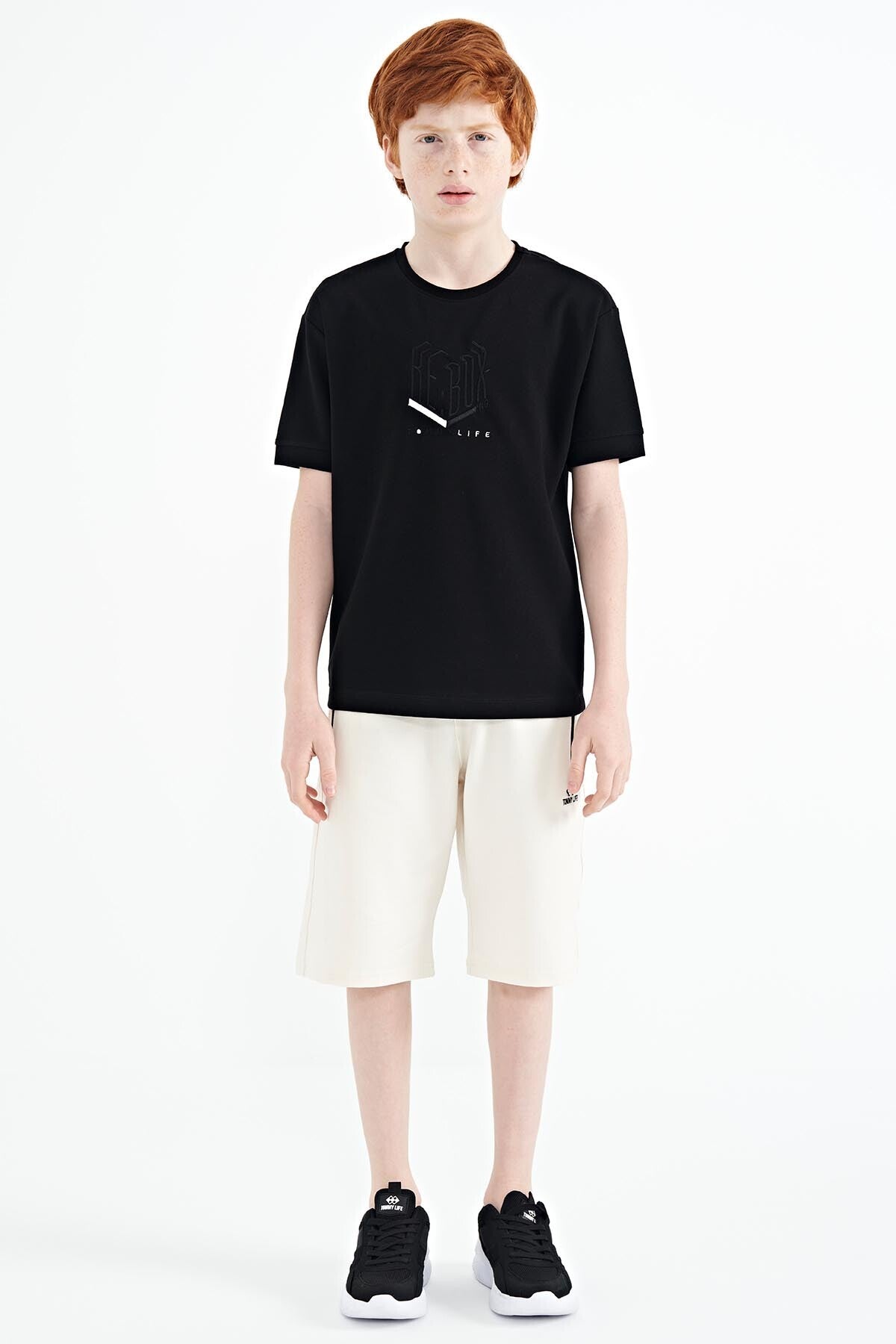 Black Embroidered O Collar Oversize Boys T-Shirt - 11151