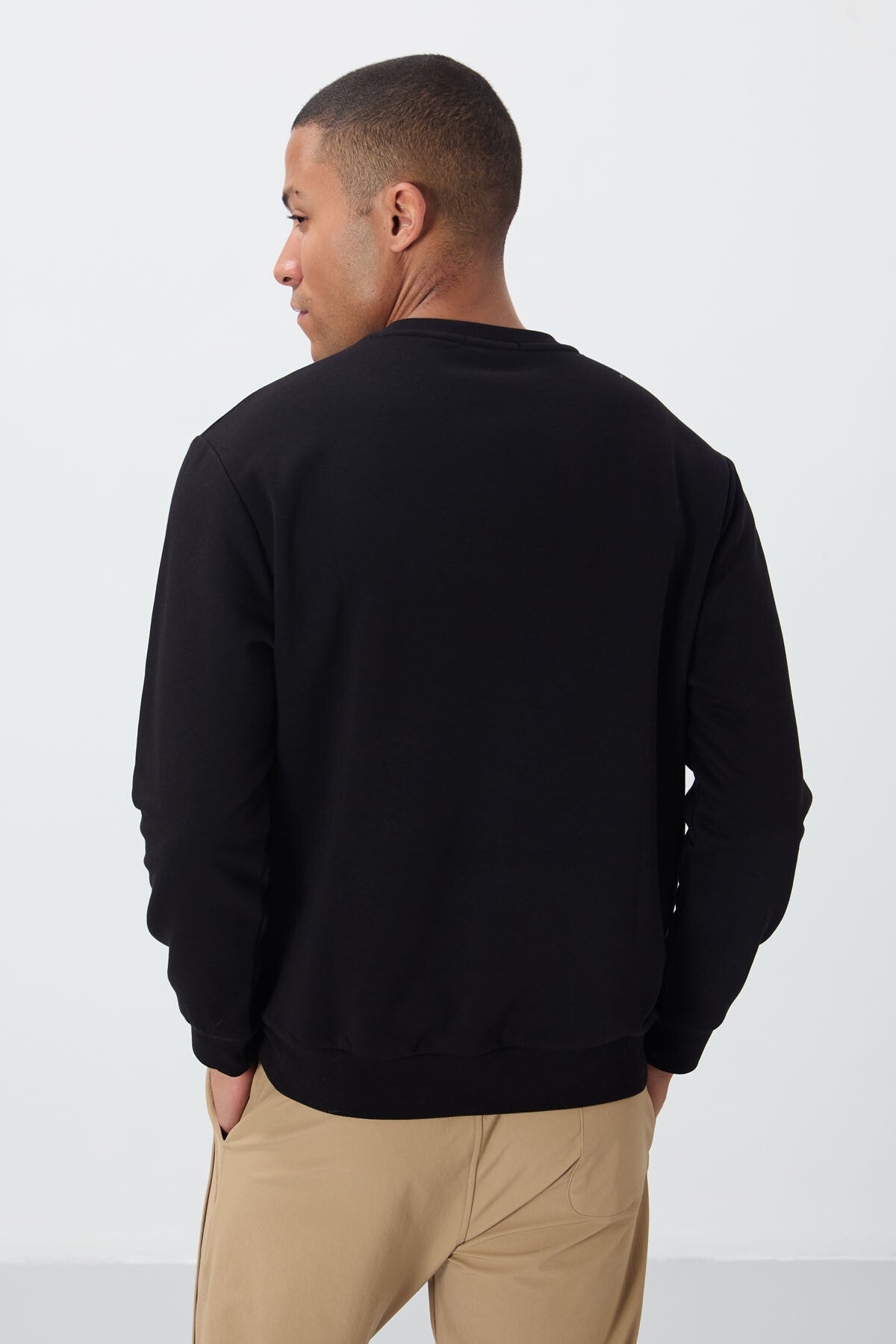Black Embroidered  Comfort Fit Polar Lined Men's Sweatshirt - 88020