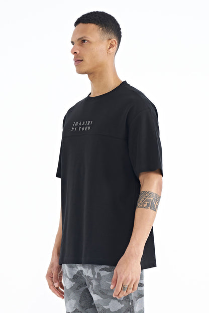 Black Embroidered Oversize O Collar Men's T-Shirt - 88178