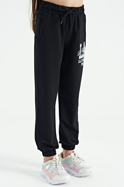 Black Embroidered Standard Mold Jogger Girls Tracksuit Bottom - 75120