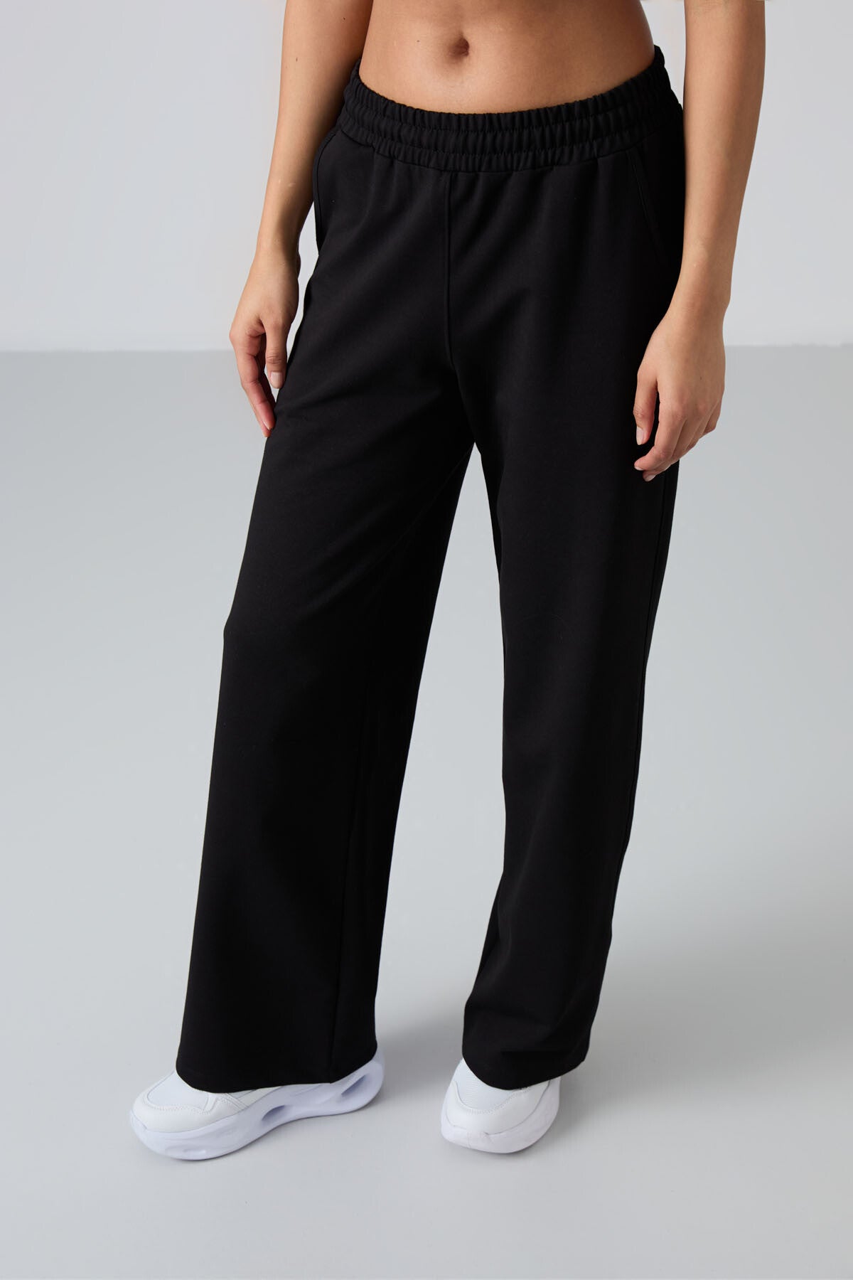 Black High Waist Comfort Fit Wide Leg Women's Tracksuit Bottom - 94567