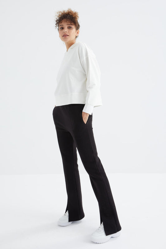 Black High Waist Front Slit Detailed Side Pocket Comfortable Fit Women's Tracksuit Bottom - 94625