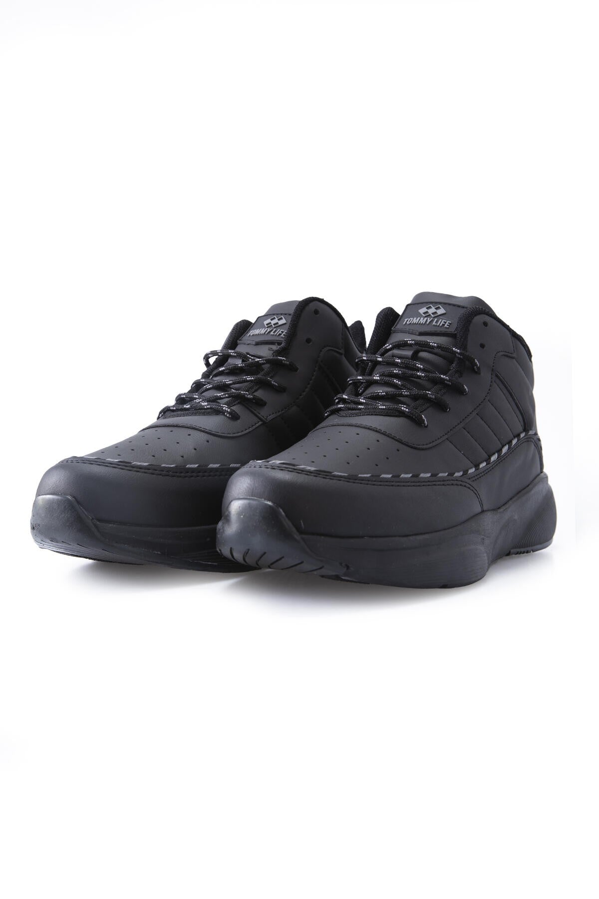 Black High Ankle Strapped High Sole Men's Sports Shoe - 89094