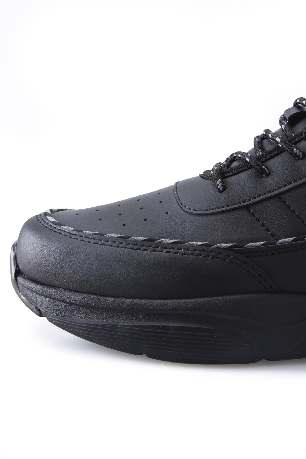 Black High Ankle Strapped High Sole Men's Sports Shoe - 89094