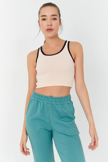 Somon Basic Zero Sleeve Narrow Fit U Collar Women's Crop Top Singlet - 97162