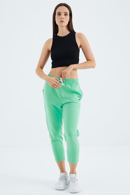 Light Green Laced Pocket Detailed Relax Fit Women's Tracksuit Bottom - 94644
