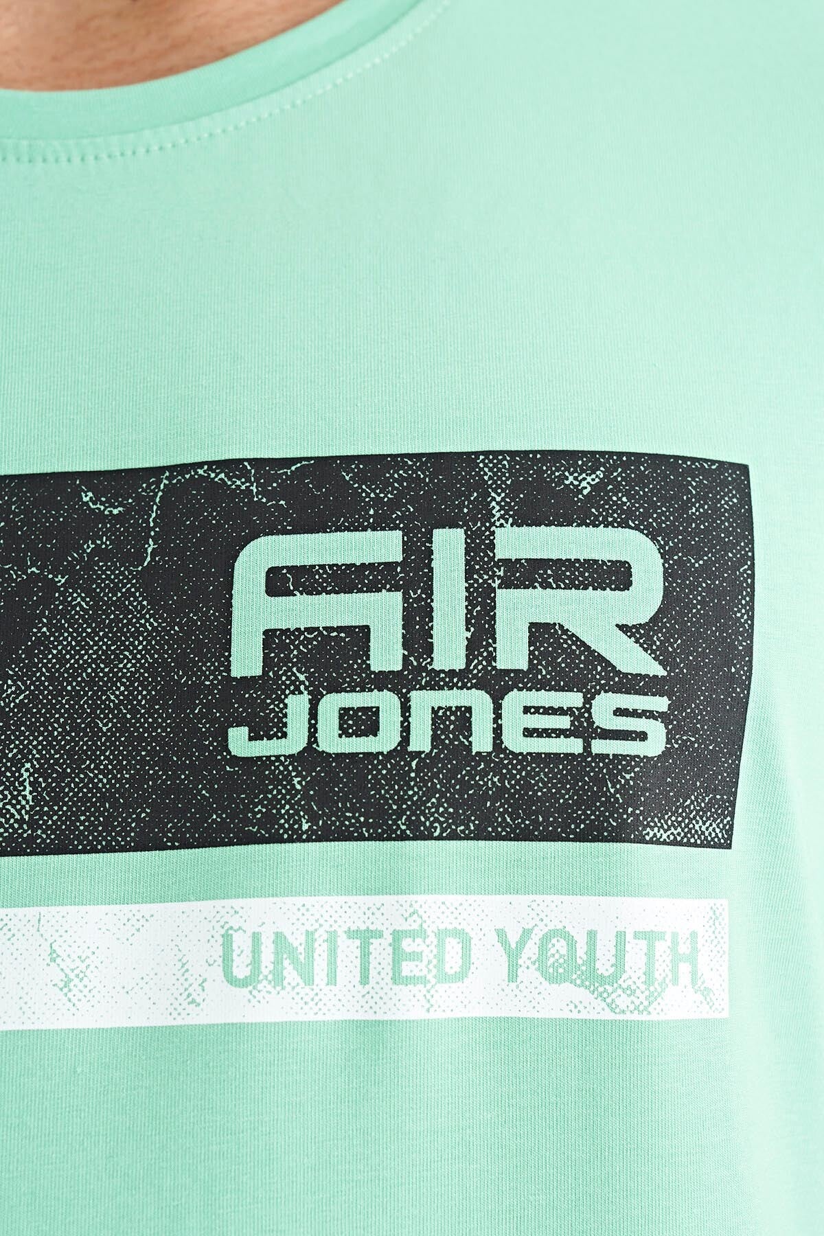 Luke Mint Green O Collar Men's T-Shirt - 88221