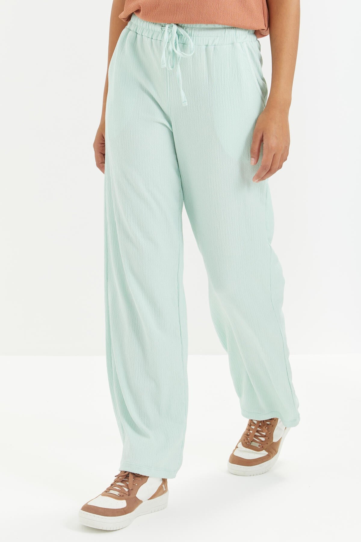 Mint Green Waist-Gathered Laced Classic Hem Crepe Fabric Women's Tracksuit Bottom - 94619