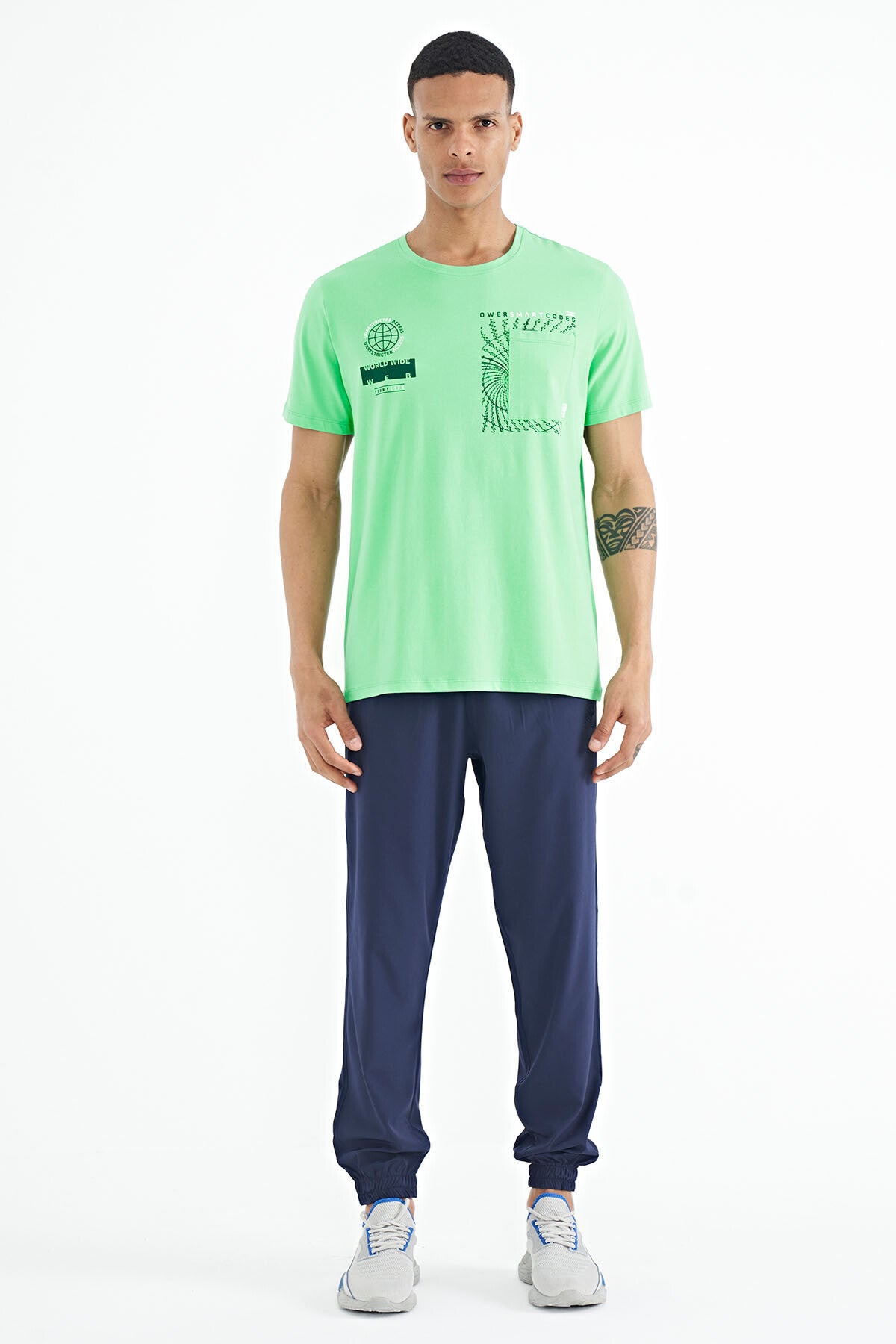 Forest Green Pocket Detailed Printed O Neck Men's T-Shirt - 88184