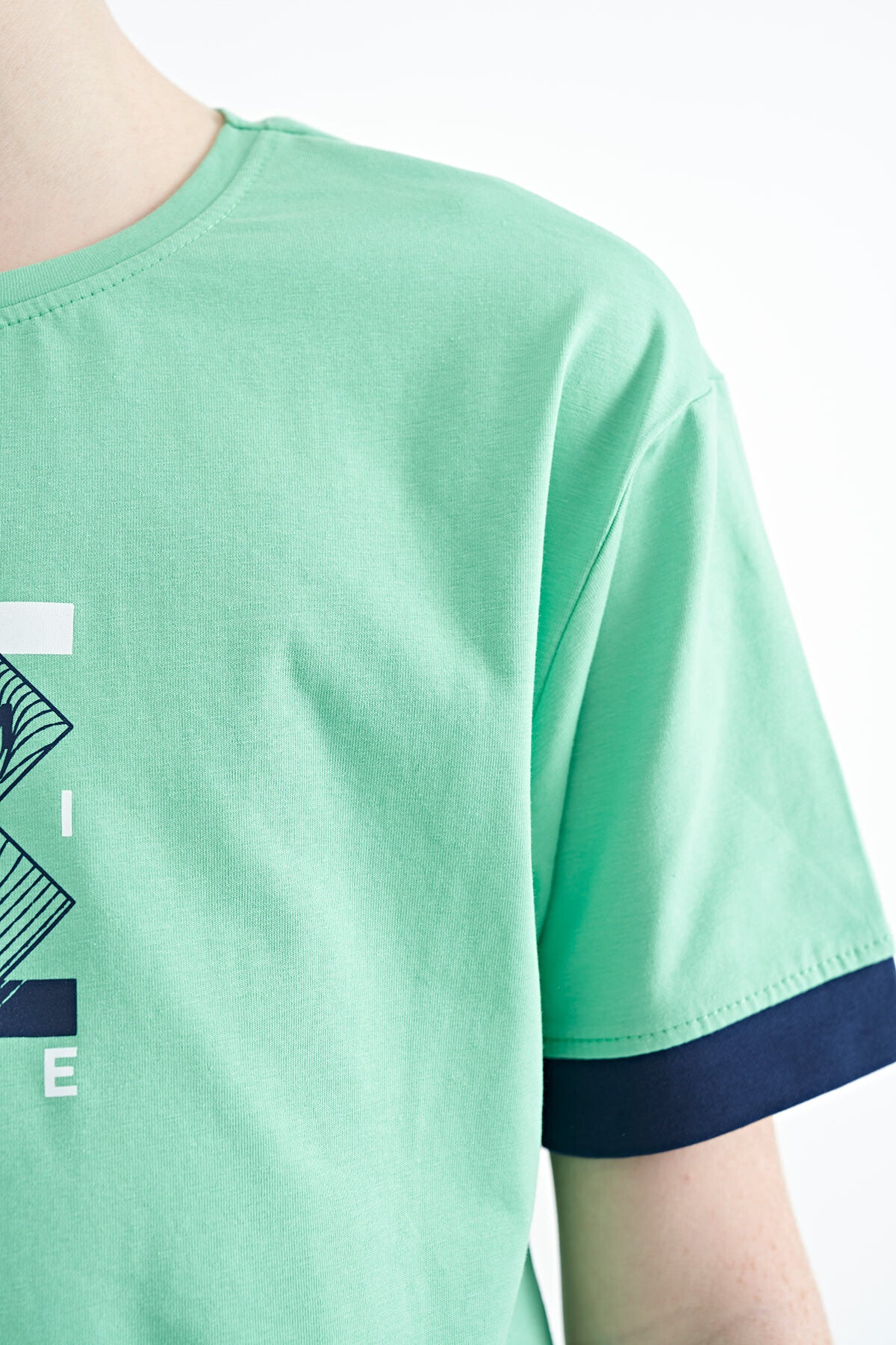 Olive Green Cuff Colored Detailed Printed Oversize Boys' T-Shirt - 11137