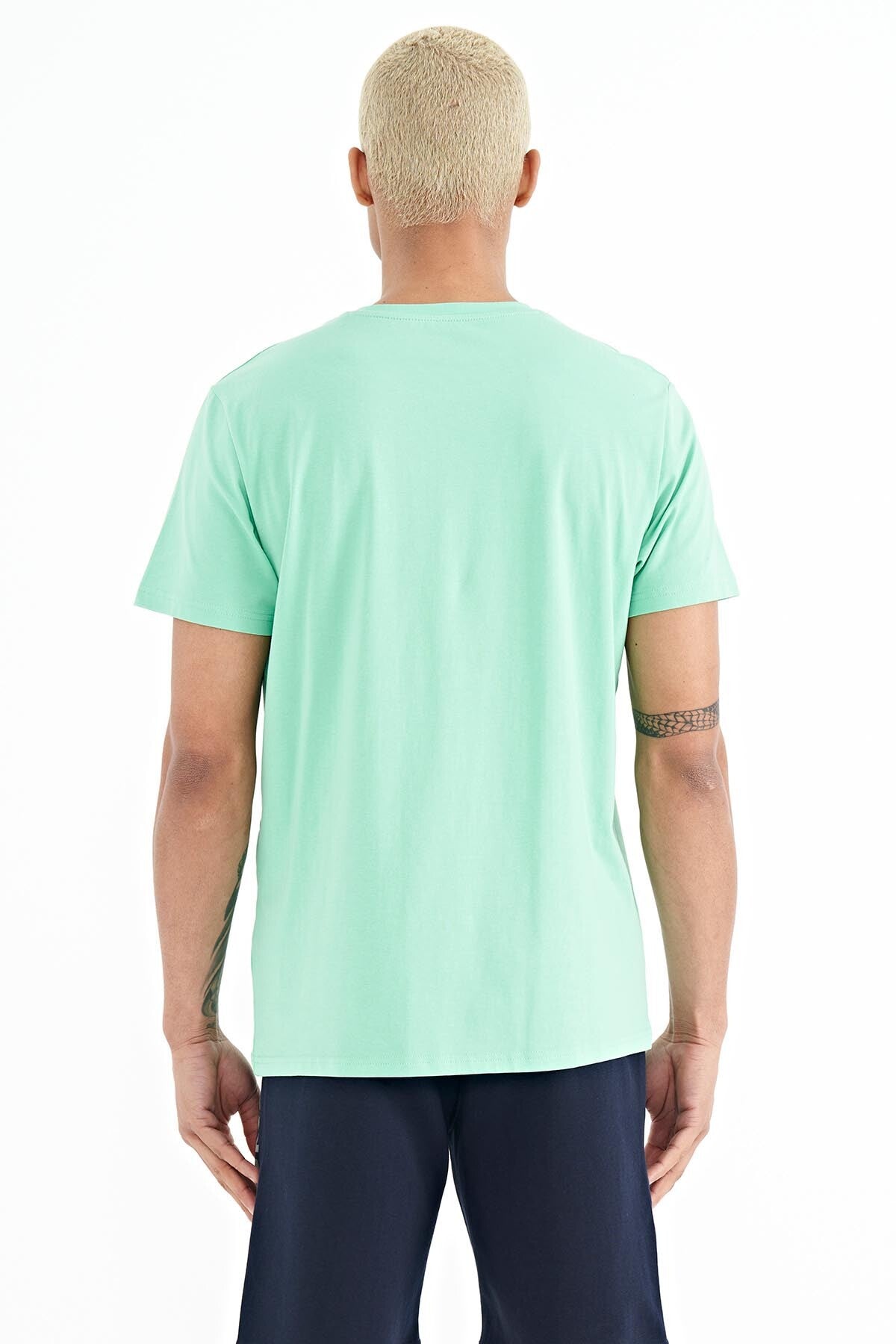 Bert Green Standard Fit Men's T-Shirt - 88210