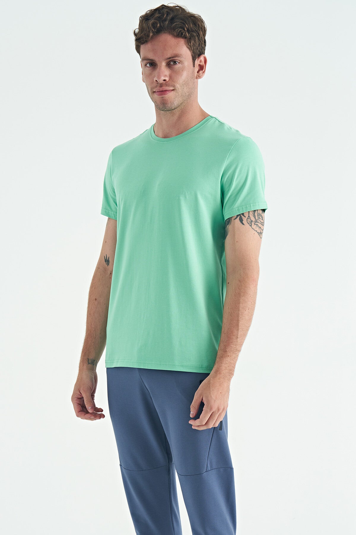 Green Basic Men's T-Shirt - 88245