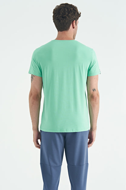 Green Basic Men's T-Shirt - 88245