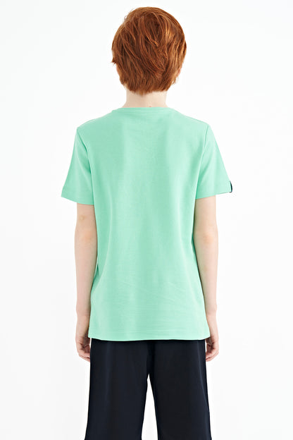 Light Green Front Pocket Embroidered O Collar Standard Fit Boys' T-Shirt - 11116