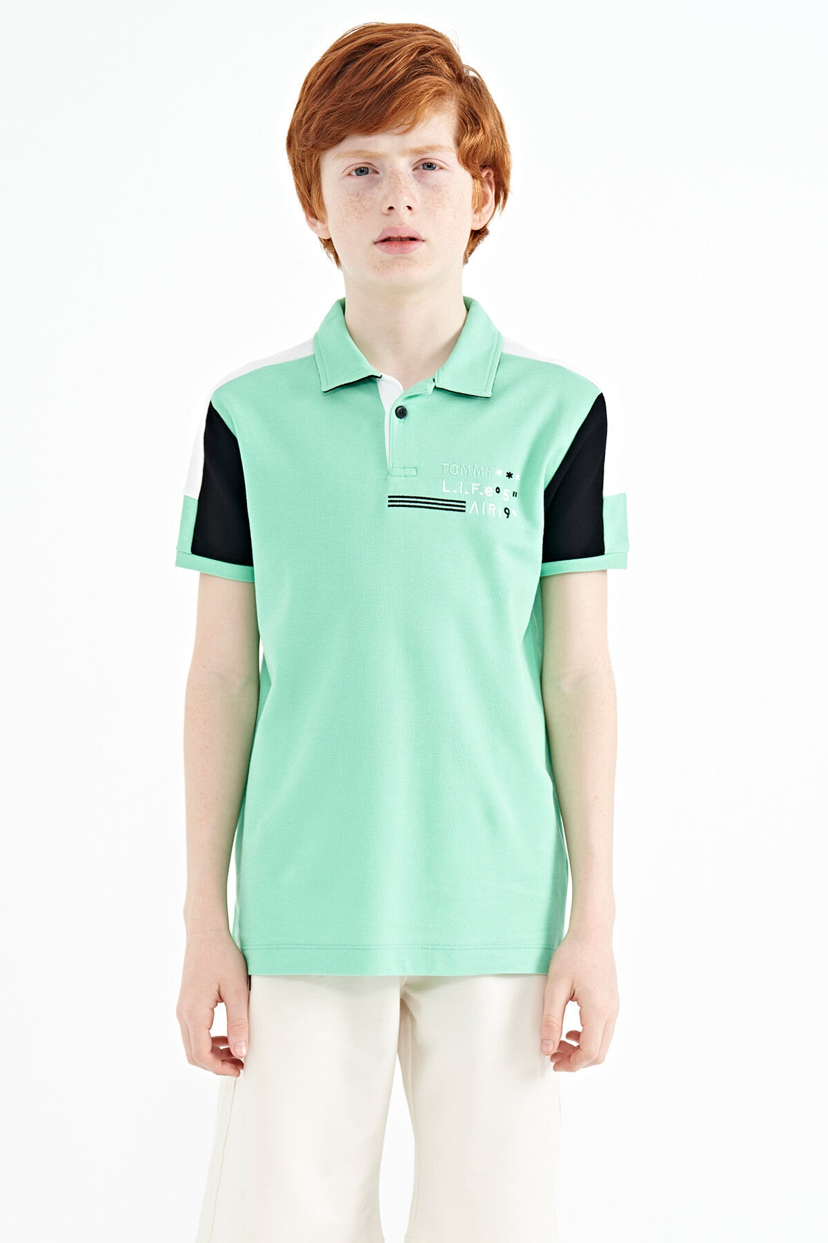 Color Blocked Shoulder Trim Detailed Standard Fit Boys T-Shirt - 11155
