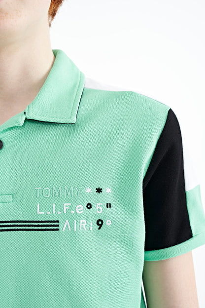 Color Blocked Shoulder Trim Detailed Standard Fit Boys T-Shirt - 11155