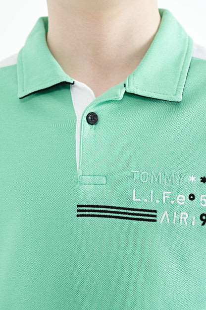 Color Blocked Shoulder Trim Detailed Standard Fit Boys T-Shirt - 11155