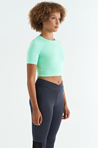 Backless Standard Fit O Collar Women's Crop T-Shirt - 97265