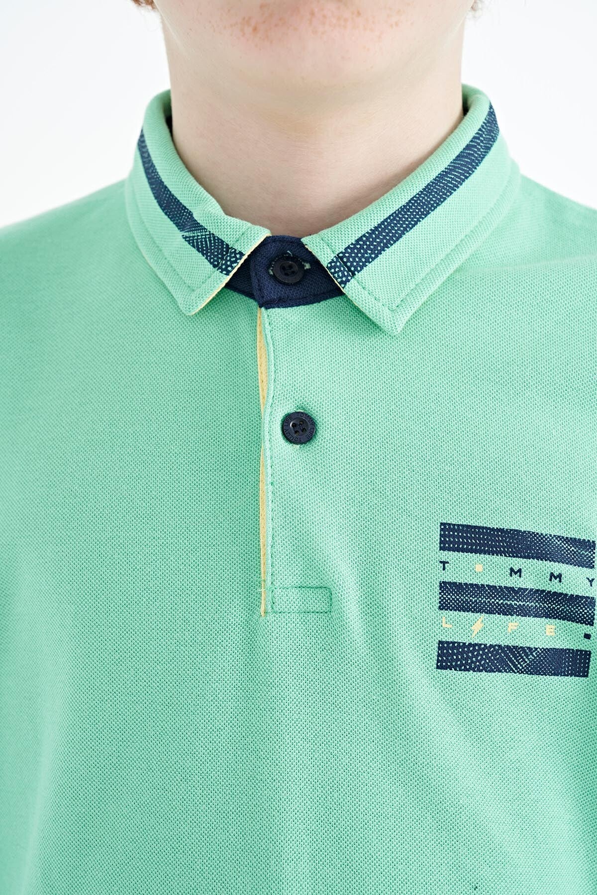 Olive Green Collar Color Block Print Detailed Standard Fit Boys' T-Shirt - 11111