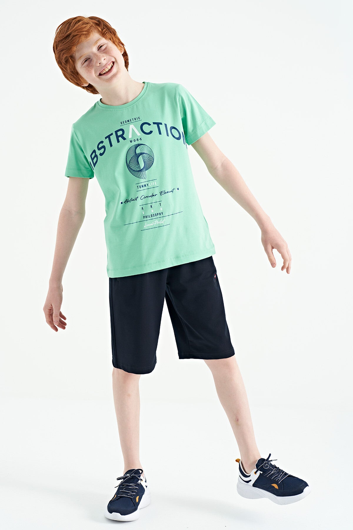 Print Detailed O Collar Standard Fit Boys T-Shirt - 11103