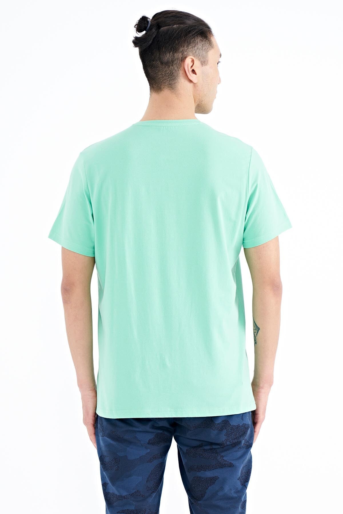 Olive Green Print Detailed O Collar Standard Cut Men's T-Shirt - 88187