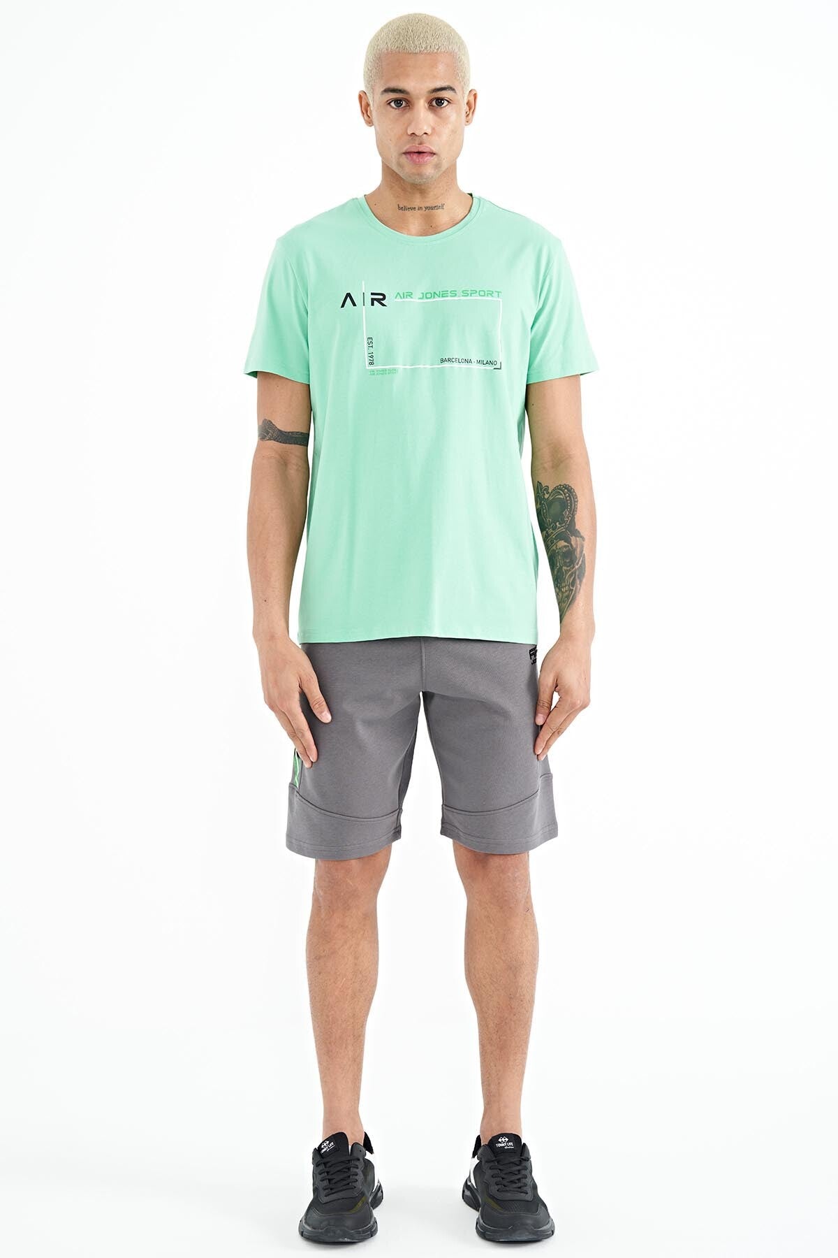 Otis Water Green Standard Fit Men's T-Shirt - 88228