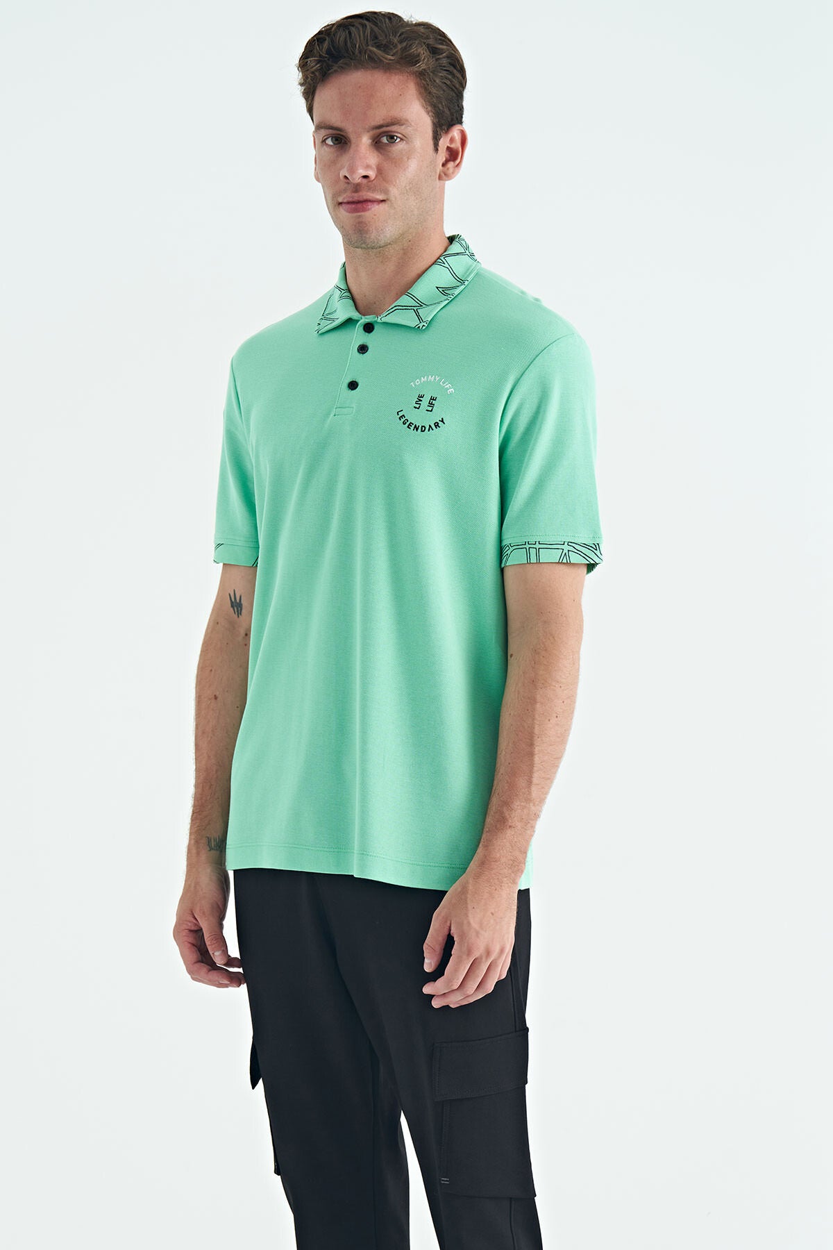 Embroidered Print Detailed Standard Cut Polo Collar Men's T-Shirt - 88239